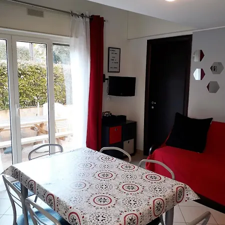 Les Terrasses De Lozari *